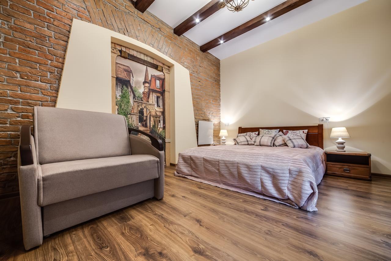 Vip Castle Apartmens Львов Экстерьер фото